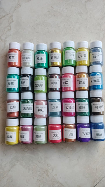 28 Shades Pearl Mica Powder Set