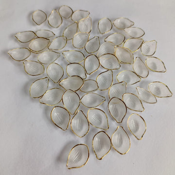 Acrylic petals for flower