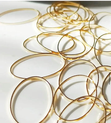 Oval bezel