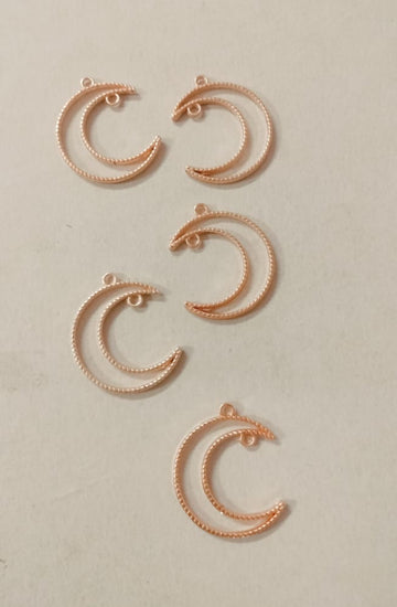 Rose gold moon bezel
