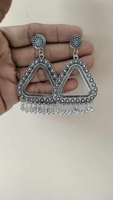 Triangle shape jhumka base silver