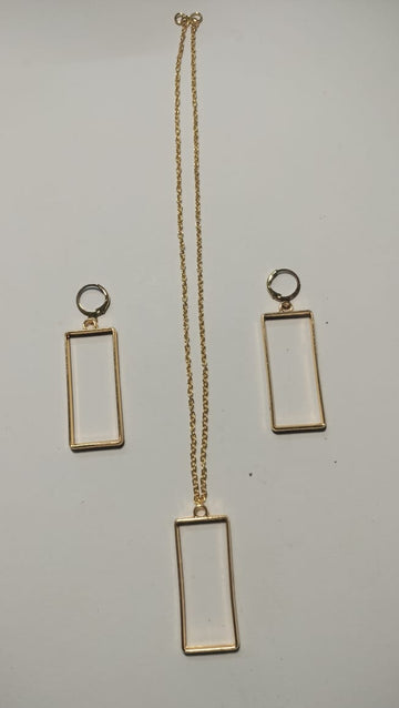 Earring Pendant Bezel Set Golden