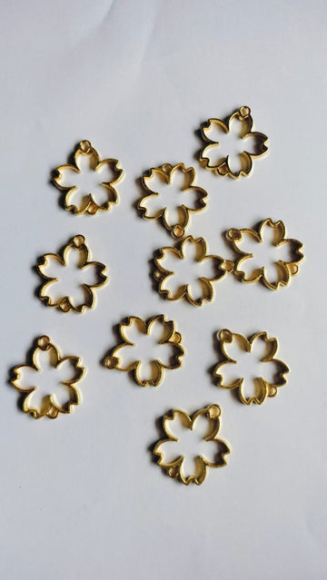 Flower bezel