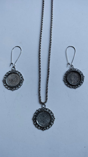 Antique Silver Earring Pendant Bezel Set silver