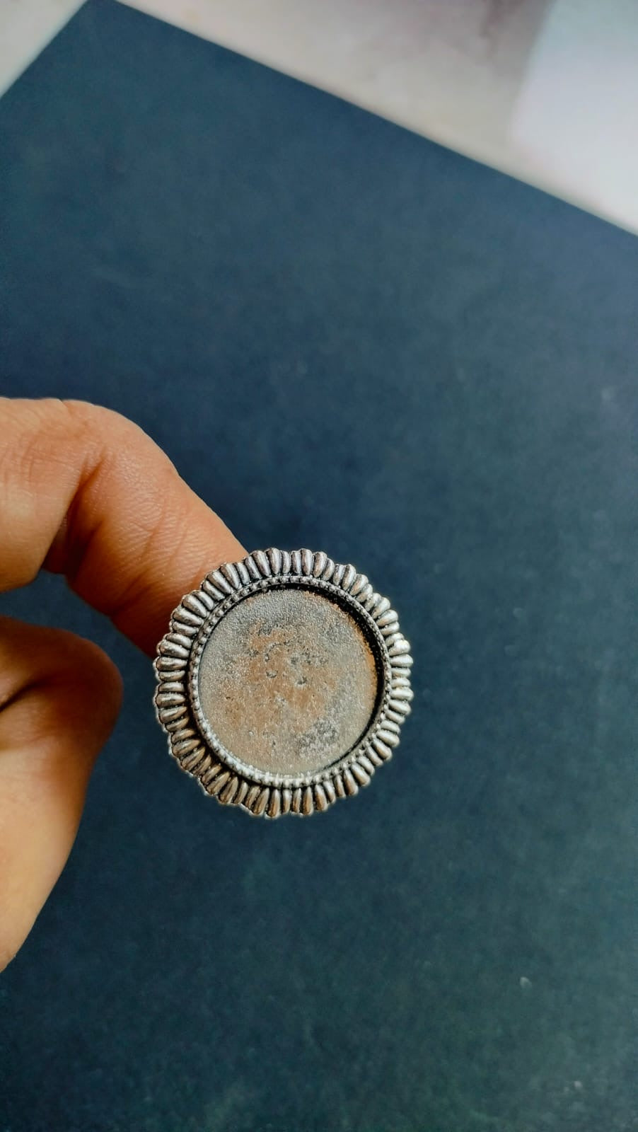Finger  ring
