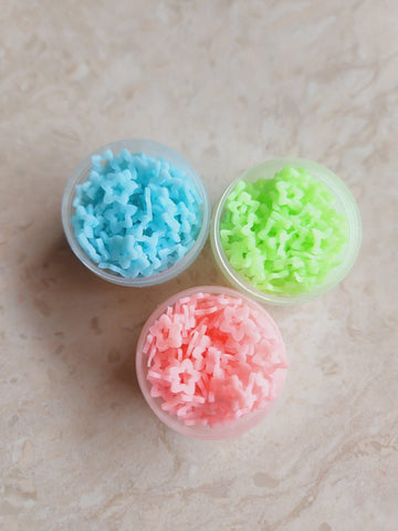 Glow in the dark shaker