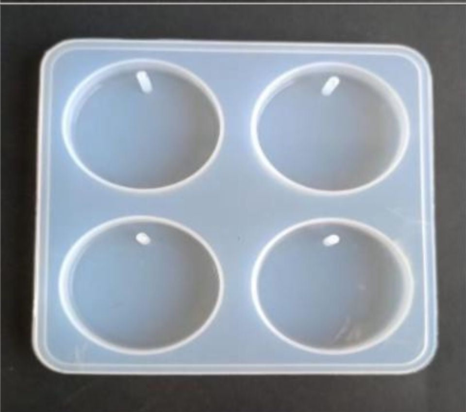 4 cavities round keychain mould