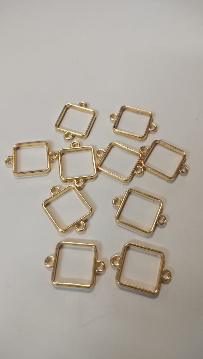 Rakhi bracelet bezel square