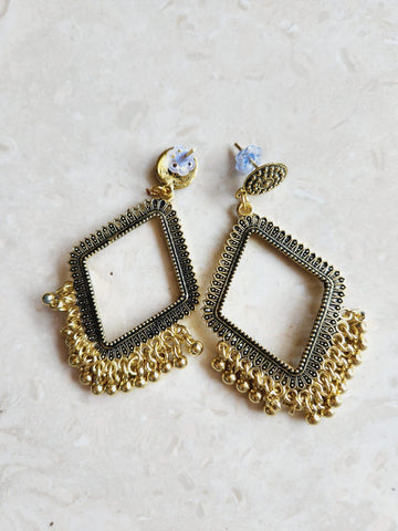 Kaju Katli shape jhumka base golden