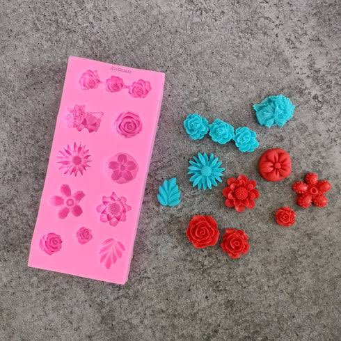 10 Cavity Mini 3D Flower Mould