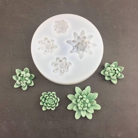 4 Cavities Lotus Pond Mould
