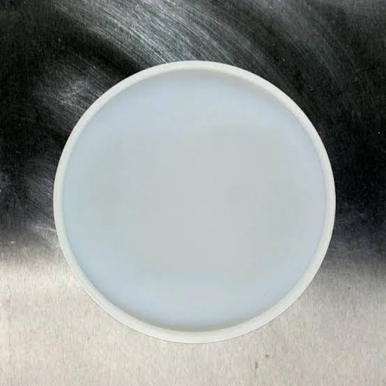 24 inch  round table top mould