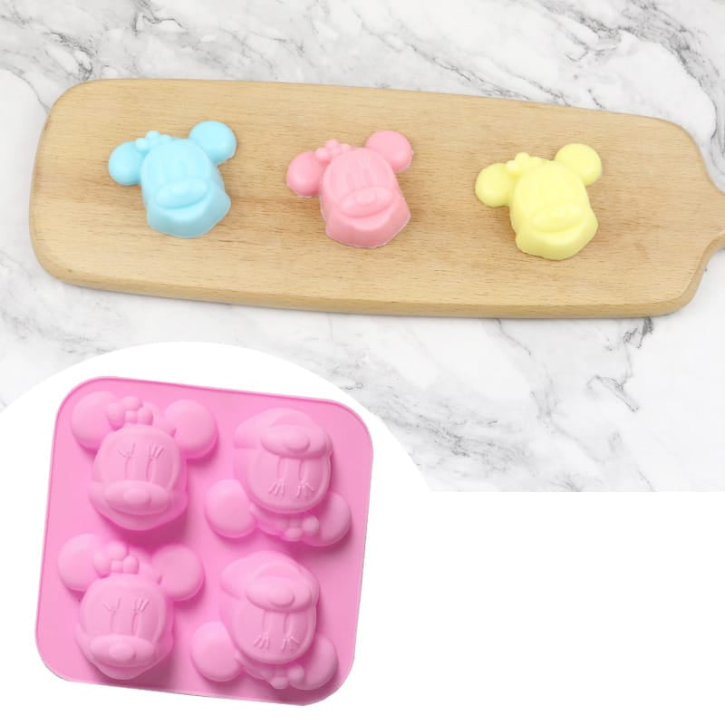 4 Cavity Minnie Mouse Face Mould