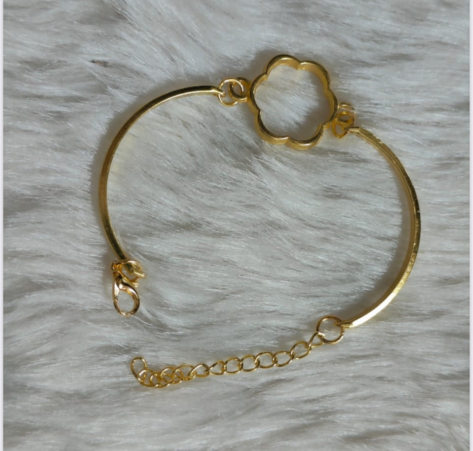 Resin Bracelet Base golden