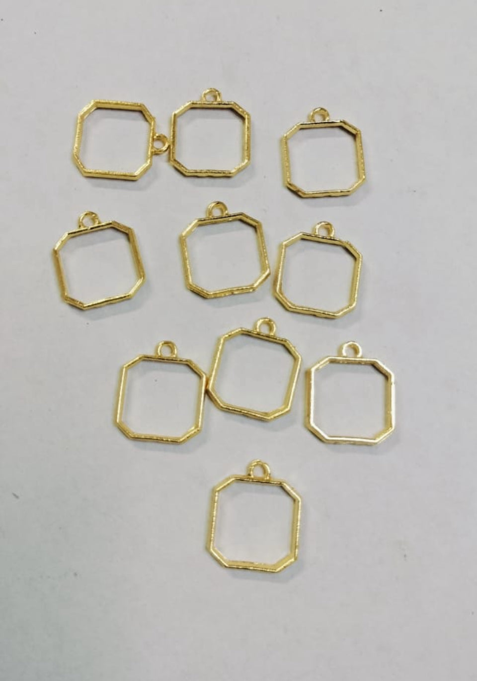 Square  bezel