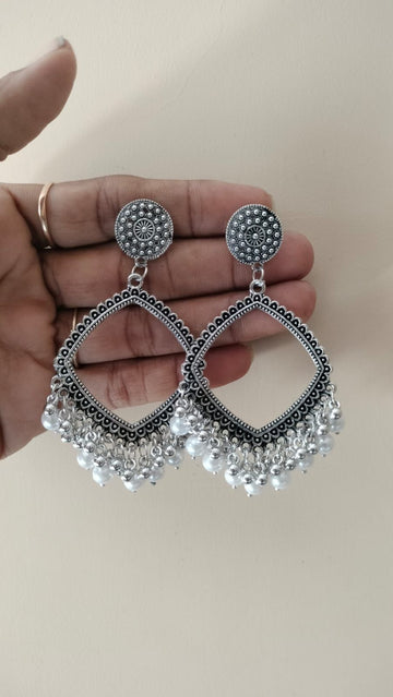 Beads jhumka for resin