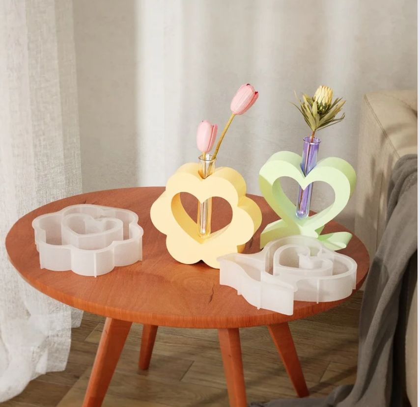 Hand Support Heart Planter Mould
