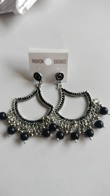 Silver Jhumka With Beads