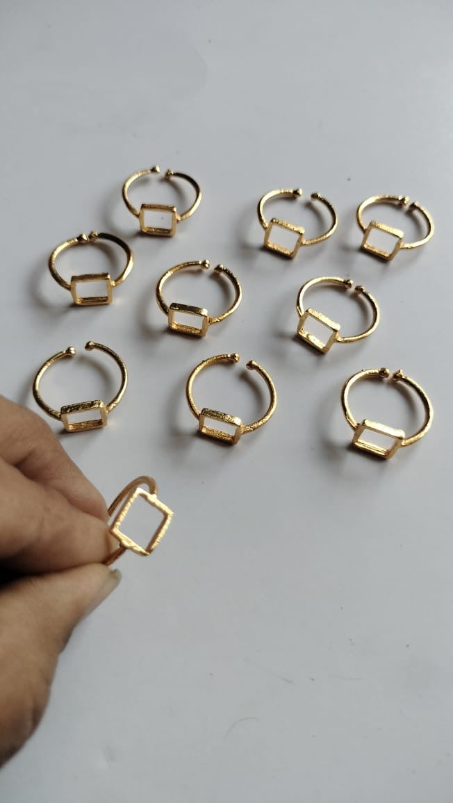10 pieces Square ring base for resin