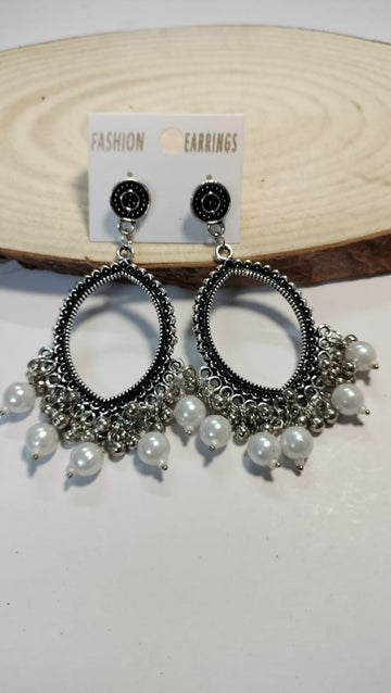 Silver Jhumka With Beads